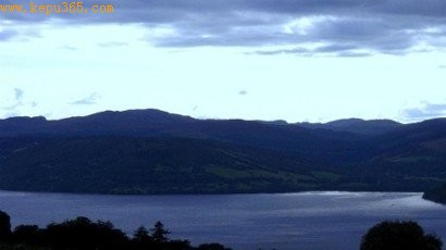 英民众目击蓝色UFO落入尼斯湖 警方搜索无果